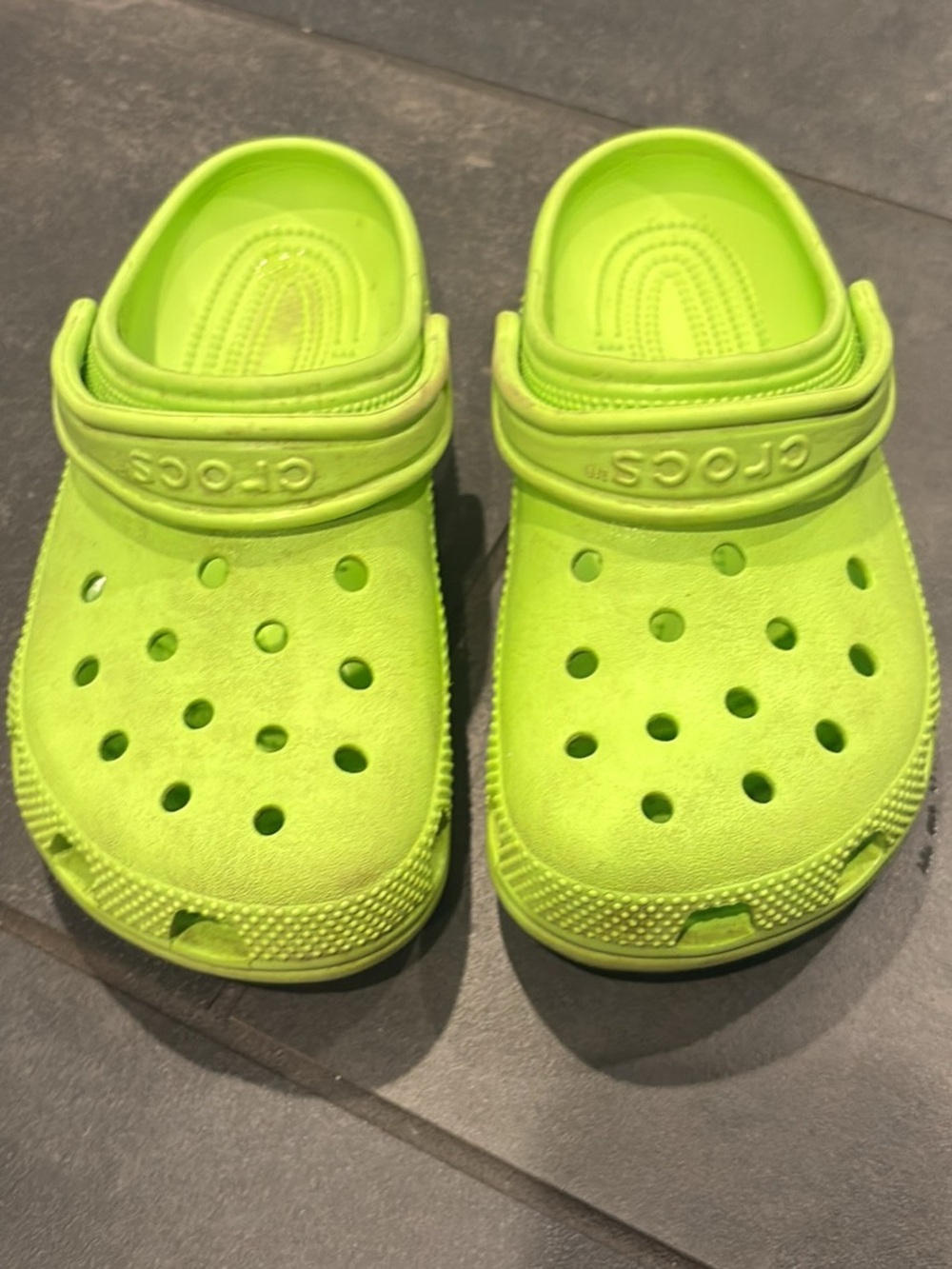 CROCS Kids Clog in Neon Lime Green
